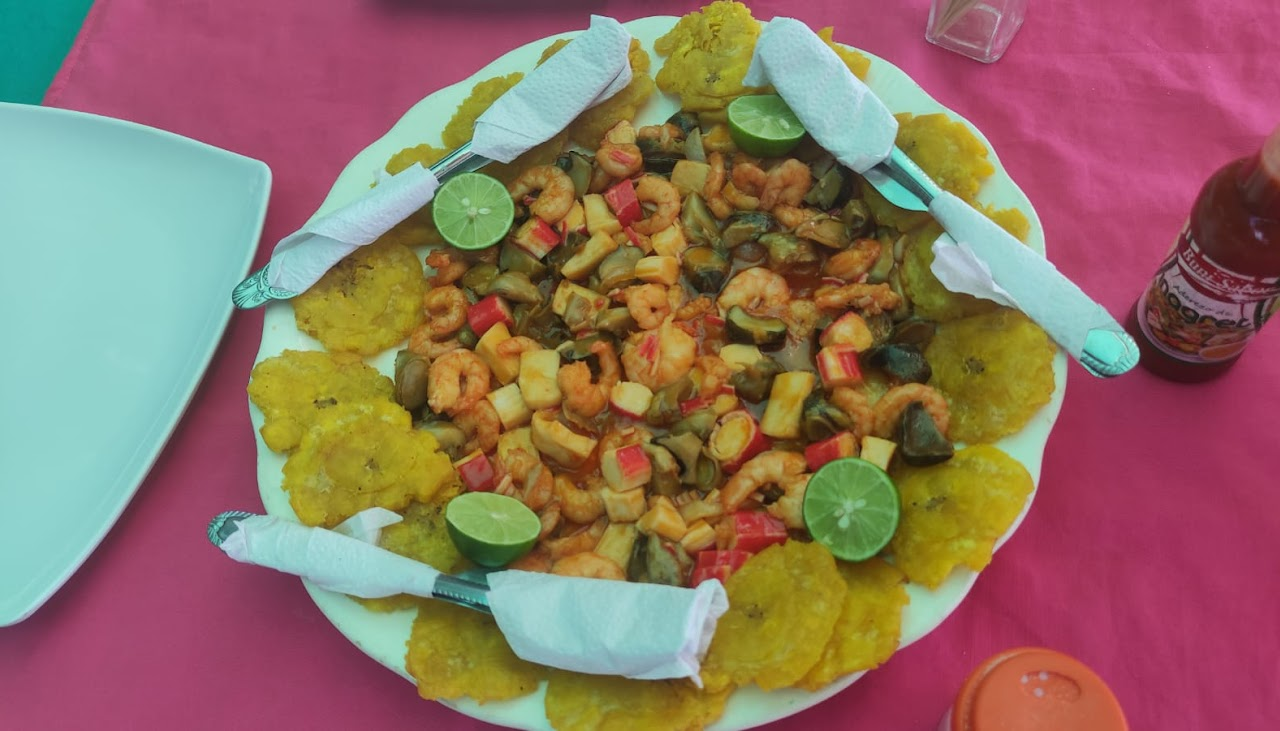 Picada de Mariscos